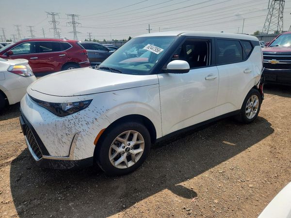 2024 KIA SOUL LX, S