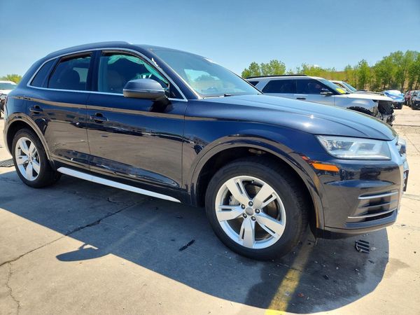 2018 AUDI Q5