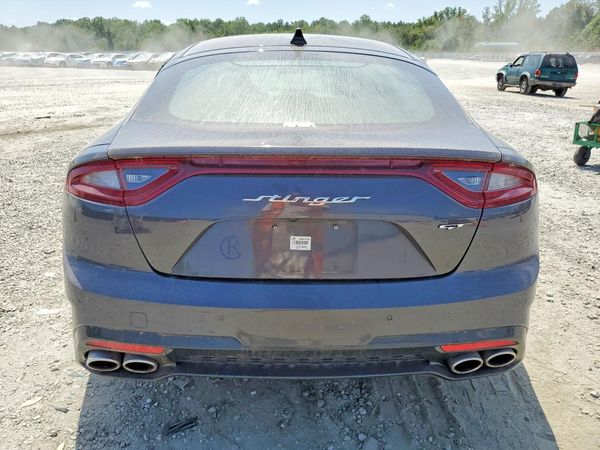 2020 KIA STINGER