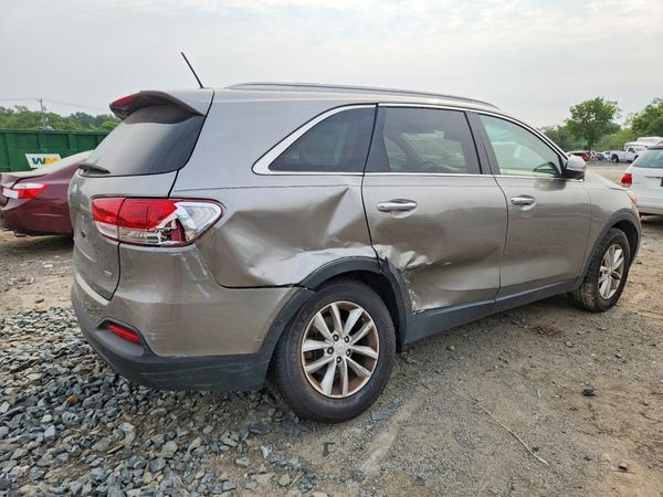 2017 KIA SORENTO