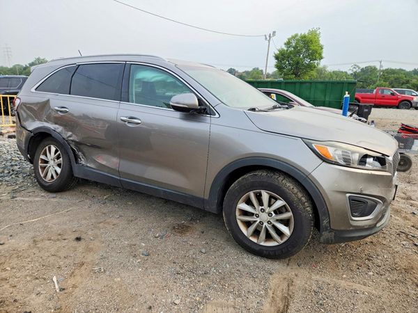 2017 KIA SORENTO