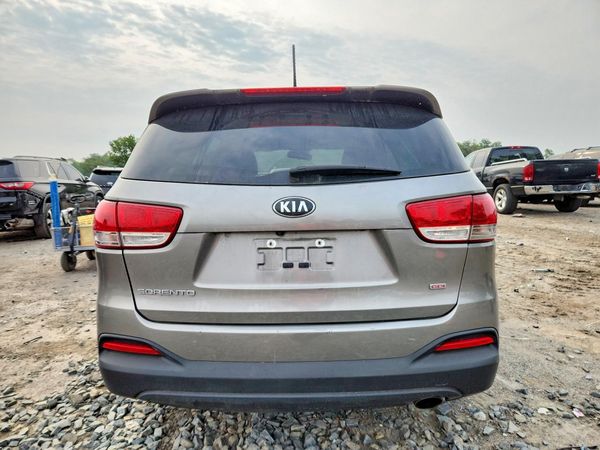 2017 KIA SORENTO