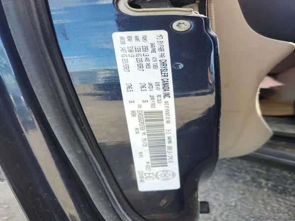 2013 DODGE GRAND CARAVAN SE