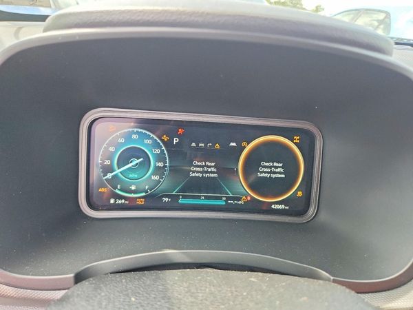 2023 HYUNDAI KONA