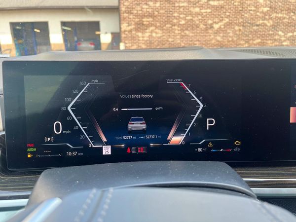 2025 BMW X7 xDrive40i