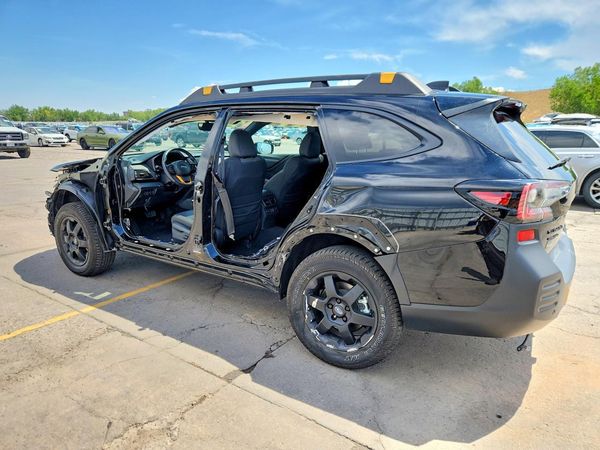 2025 SUBARU OUTBACK Wilderness