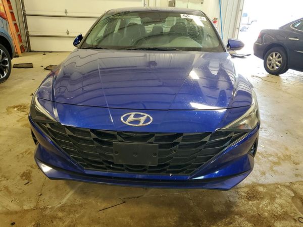 2021 HYUNDAI ELANTRA Blue