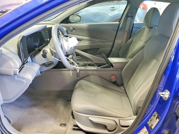 2021 HYUNDAI ELANTRA Blue