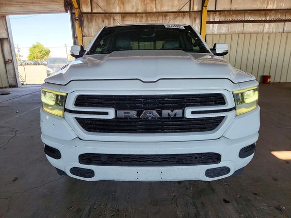2020 RAM 1500 LARAMIE CREW CAB 4X2