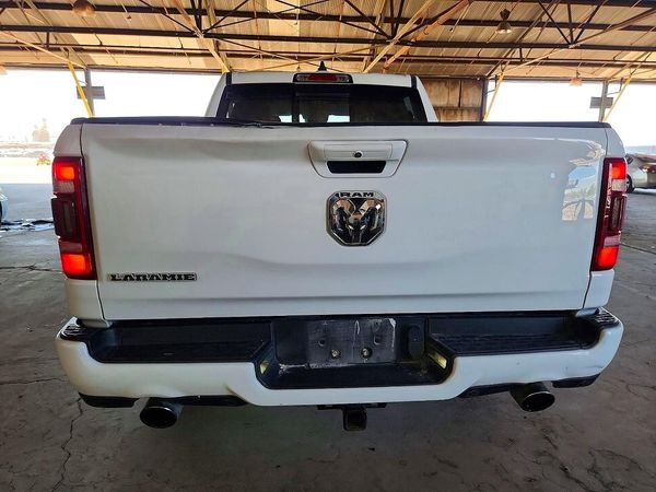 2020 RAM 1500 LARAMIE CREW CAB 4X2