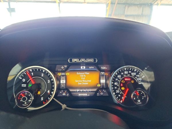 2020 RAM 1500 LARAMIE CREW CAB 4X2