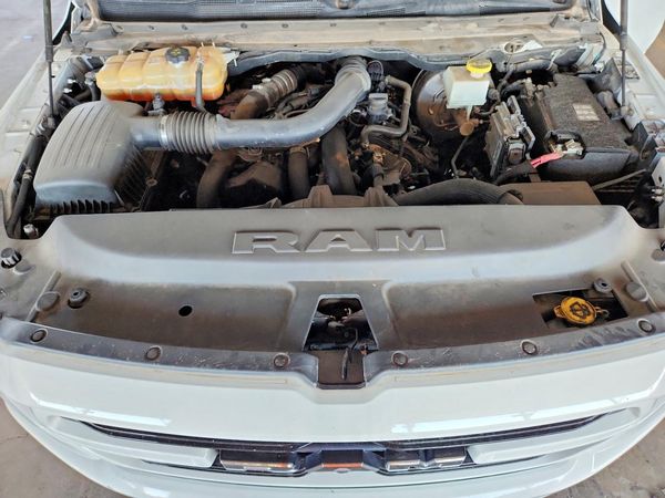2020 RAM 1500 LARAMIE CREW CAB 4X2