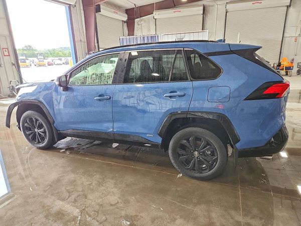 2022 TOYOTA RAV4