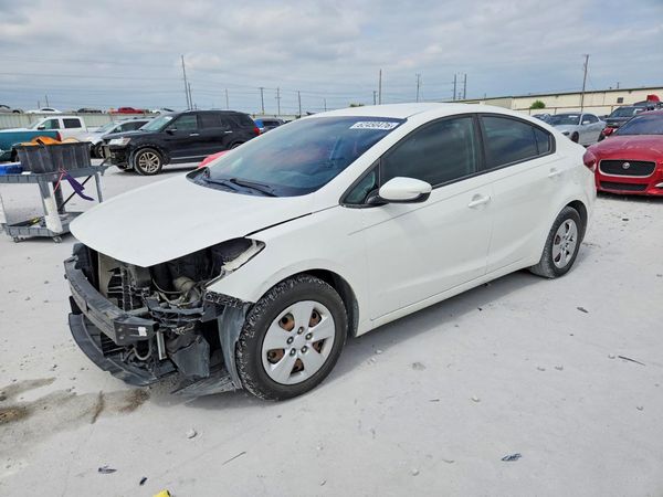 2018 KIA FORTE LX Base
