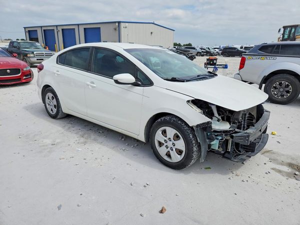 2018 KIA FORTE LX Base