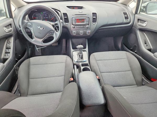 2018 KIA FORTE LX Base