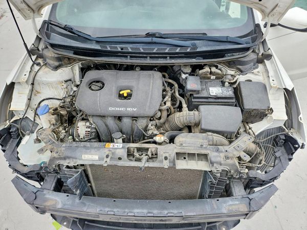 2018 KIA FORTE LX Base