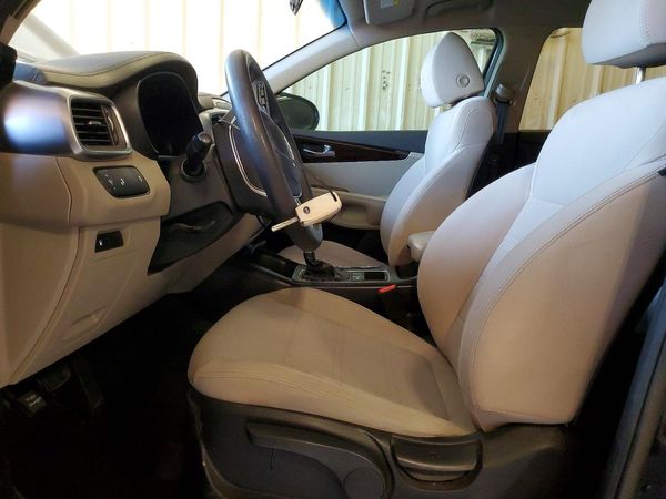 2019 KIA SORENTO L, LX, S