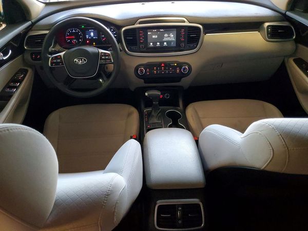 2019 KIA SORENTO L, LX, S