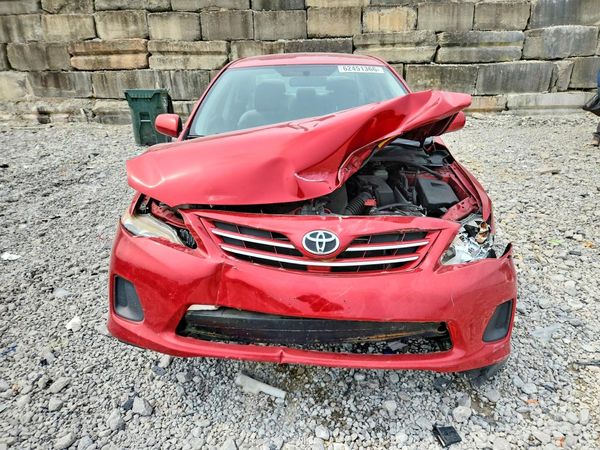 2013 TOYOTA COROLLA