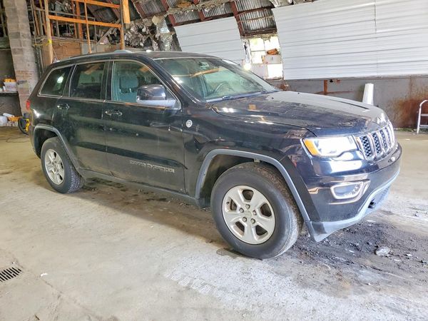 2017 JEEP GRAND CHEROKEE LAREDO 4X4