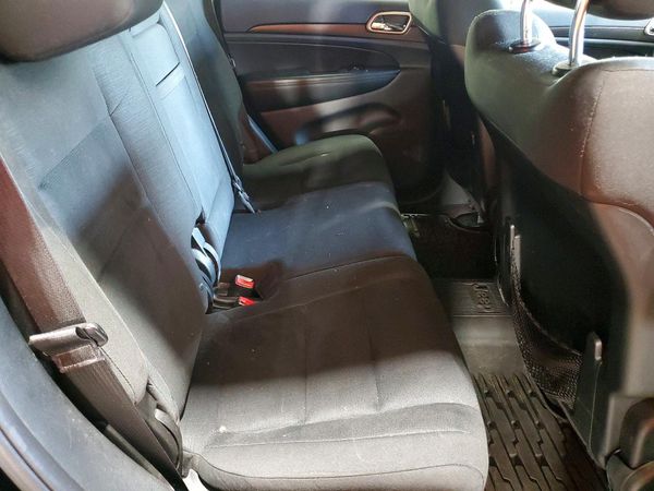 2017 JEEP GRAND CHEROKEE LAREDO 4X4