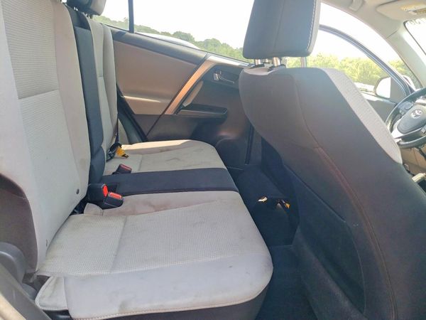 2018 TOYOTA RAV4 Adventure/XLE