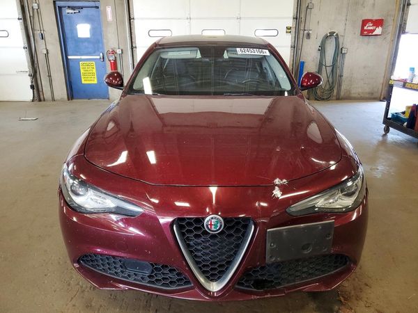 2017 ALFA ROMEO GIULIA AWD
