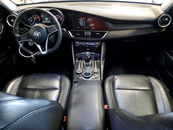 2017 ALFA ROMEO GIULIA AWD