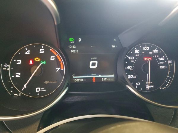 2017 ALFA ROMEO GIULIA AWD