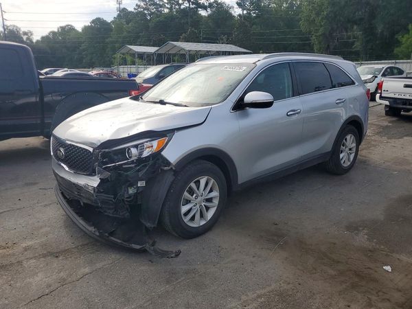 2016 KIA SORENTO L / LX