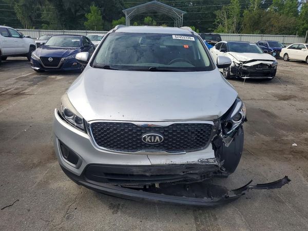 2016 KIA SORENTO L / LX
