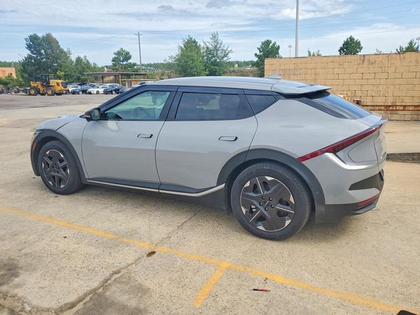 2025 KIA EV6