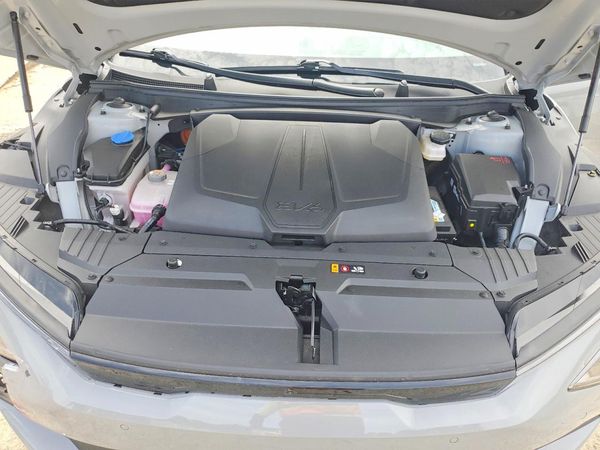 2025 KIA EV6