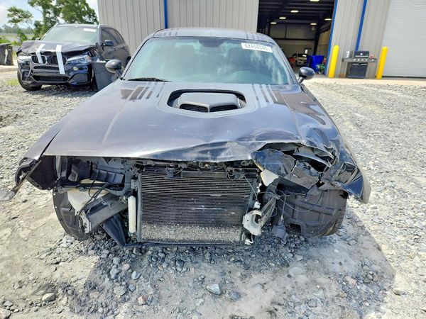 2015 DODGE CHALLENGER SXT
