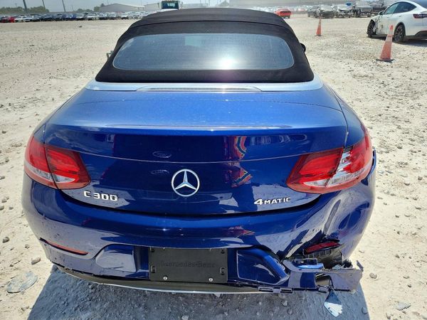 2017 MERCEDES-BENZ C C300-4M