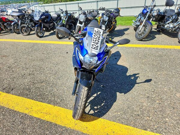 2022 SUZUKI GSX250
