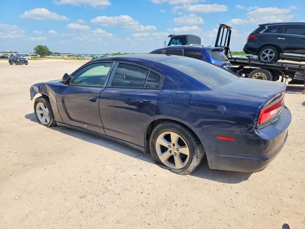 2014 DODGE CHARGER SE RWD