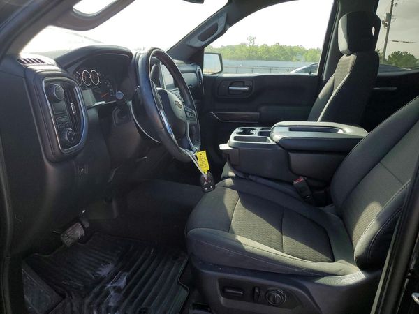 2020 CHEVROLET SILVERADO LT