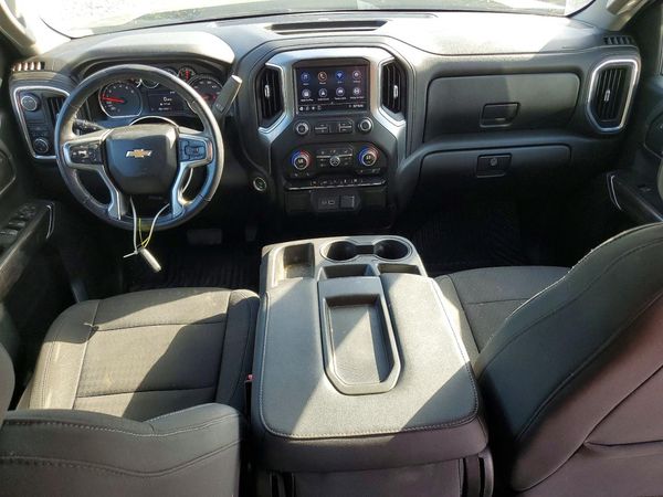 2020 CHEVROLET SILVERADO LT