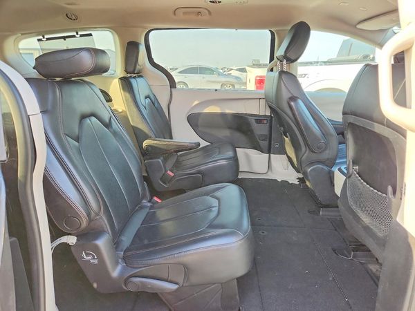 2020 CHRYSLER PACIFICA Touring L — PSRS