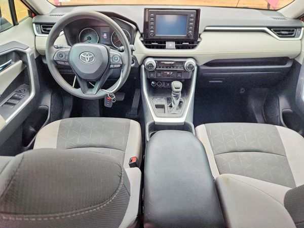 2019 TOYOTA RAV4
