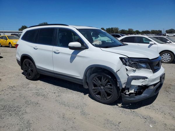 2022 HONDA PILOT SE — Passenger 3/4