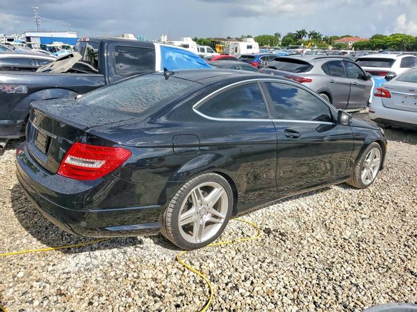 2013 MERCEDES-BENZ C C250