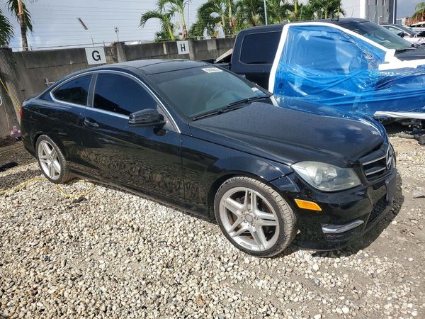 2013 MERCEDES-BENZ C C250
