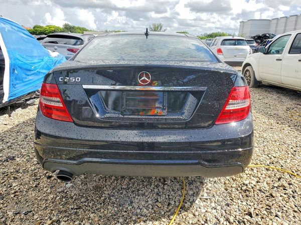 2013 MERCEDES-BENZ C C250