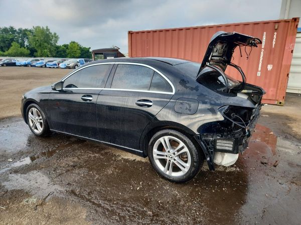 2020 MERCEDES-BENZ A A220