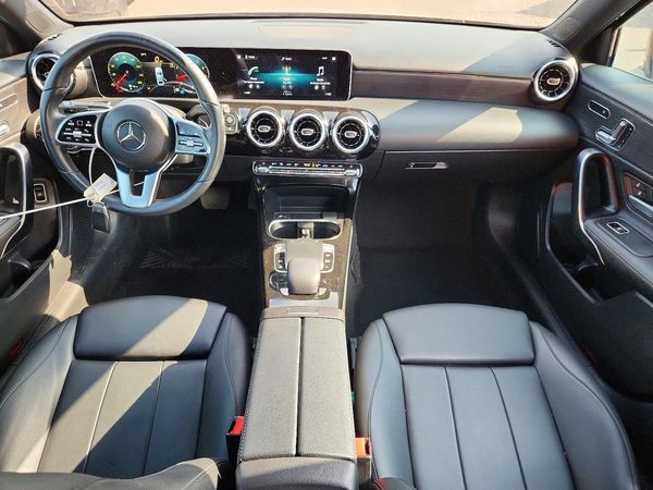 2020 MERCEDES-BENZ A A220