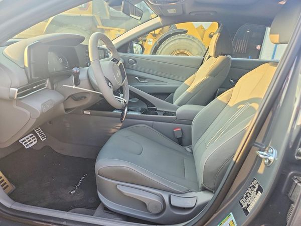 2026 HYUNDAI ELANTRA
