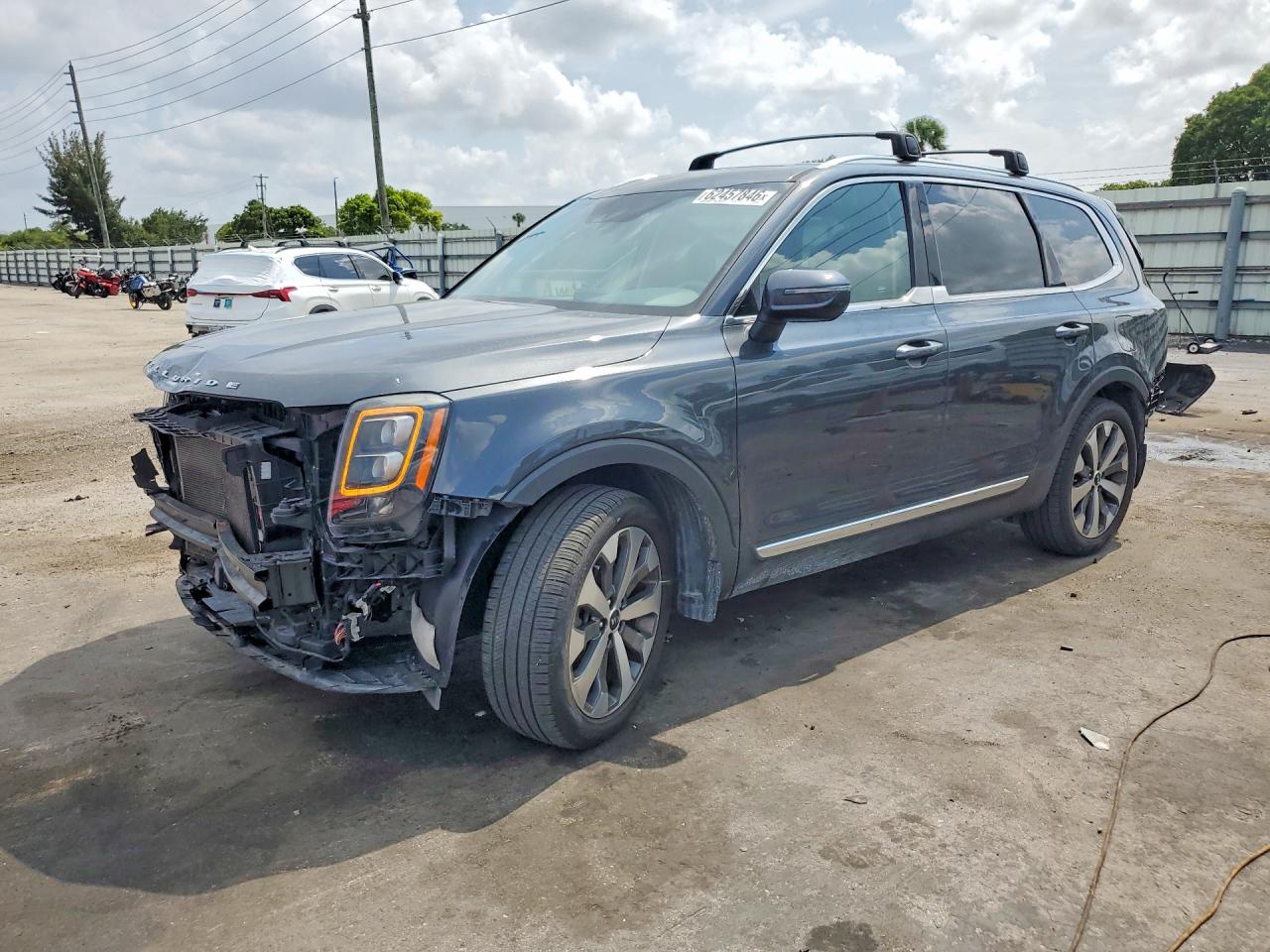 2021 KIA TELLURIDE EX